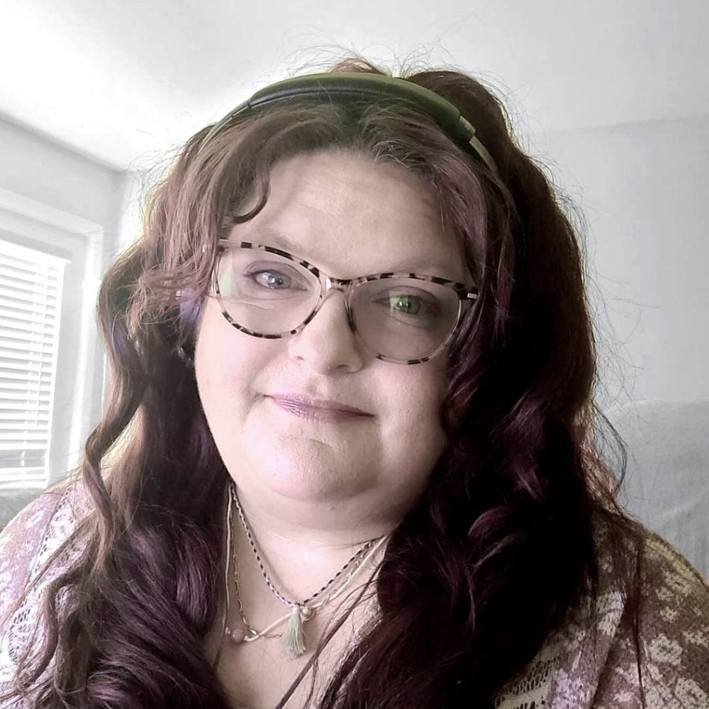 Meet your Posher, Lori
